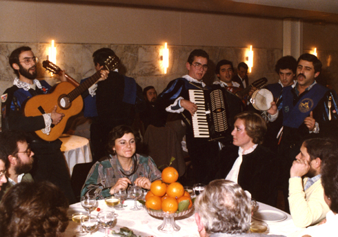 La Tuna de parche (Hotel 7 Coronas, 1985)